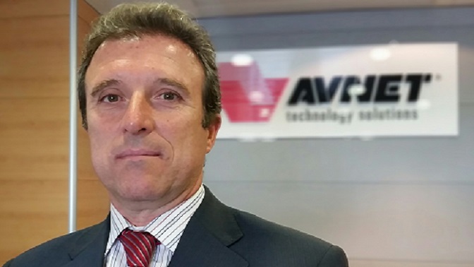 Carlos Cabañas Avnet