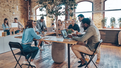 Boost UP Partner Program CdR Crayon