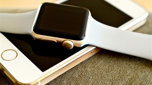 Apple iphone iwatch wearable