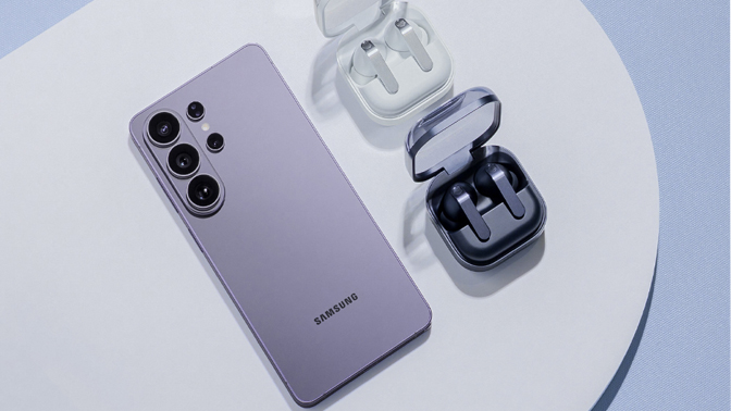 Samsung Galaxy S26 Buds4